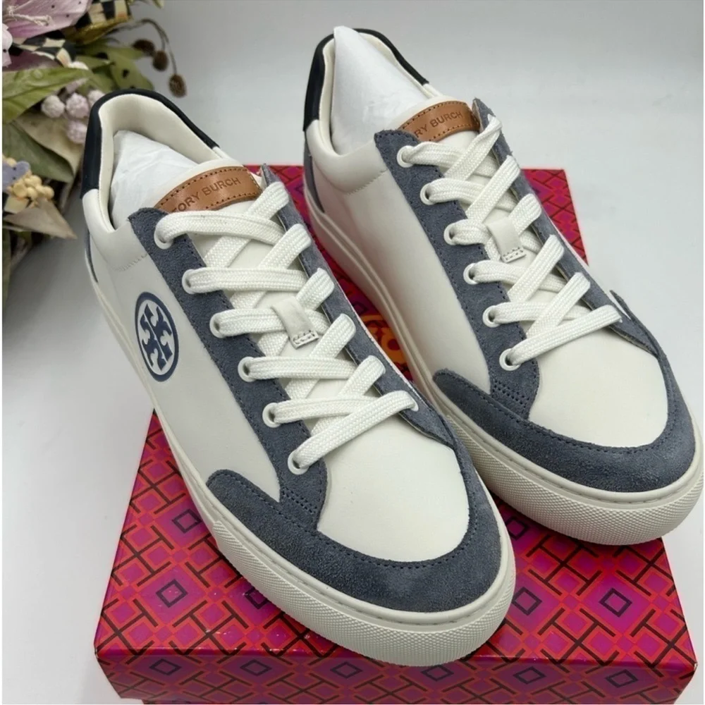 Women’s Tory Burch, color block signature logo sneakers size 10